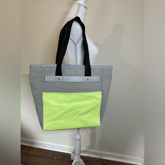 LULULEMON URBAN OASIS TOTE gym bag‎ BEACH Tote+ shoe bag - Picture 2 of 12